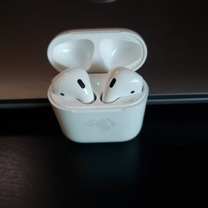 Apple Airpods 2nd Generation
